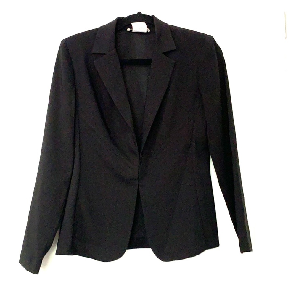 Simple Black Jacket